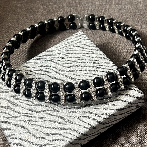 BLACK BEADED DOUBLE ROW CRYSTAL EMBELLISHED CHOKER - Picture 2 of 11